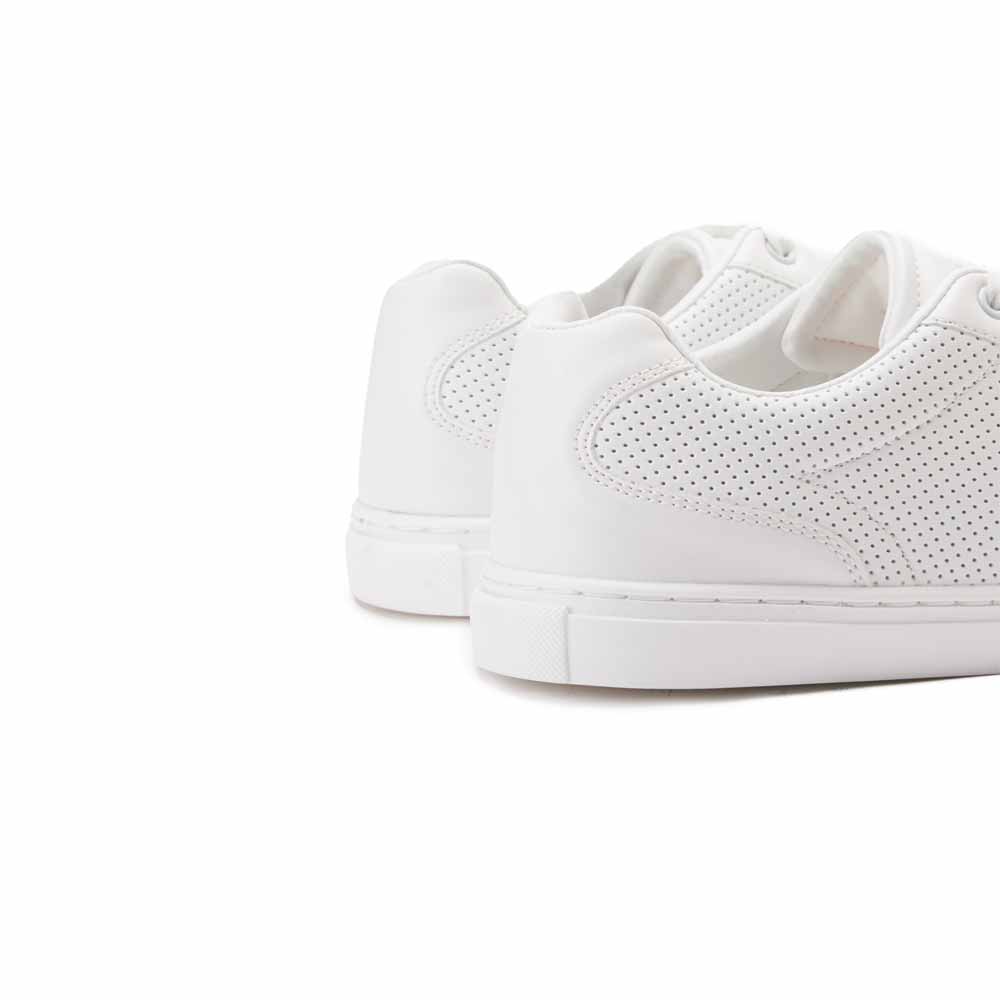 Men perforated fashion sneakers - White3