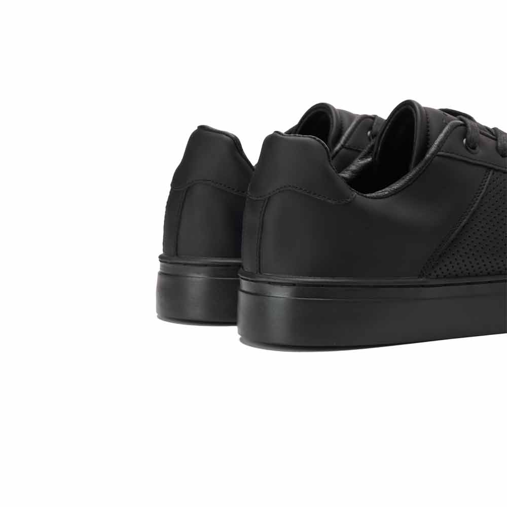 Basic-sneakers-Black-3