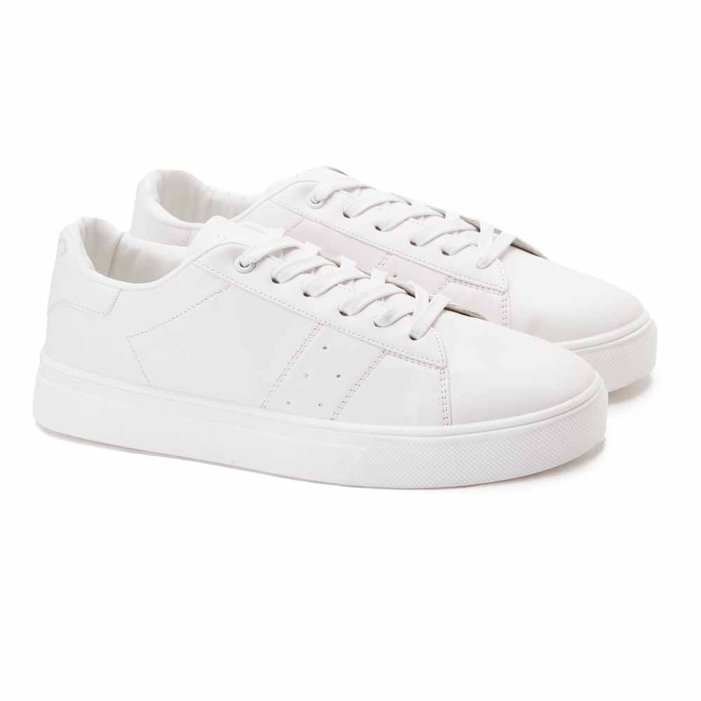 Fashion basic men sneakers - White