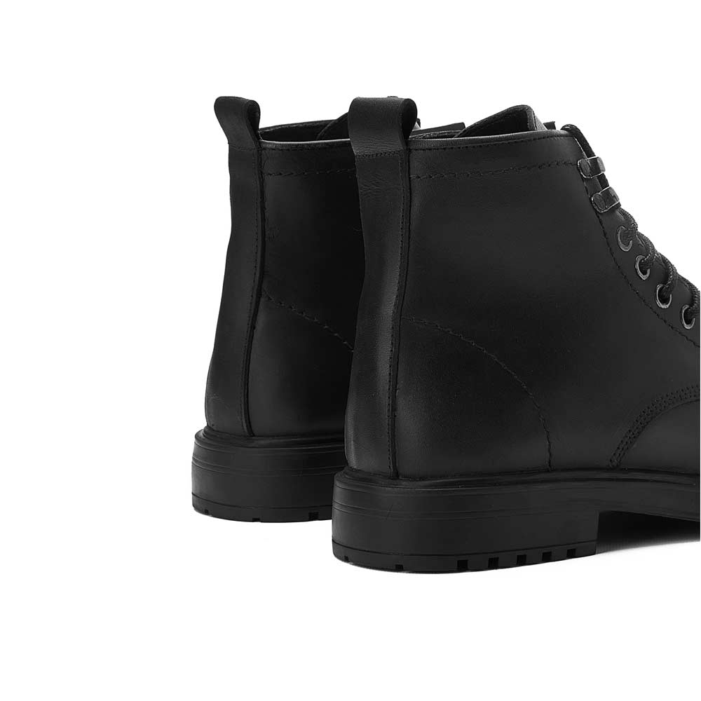 Men fashion leather boot - Black1