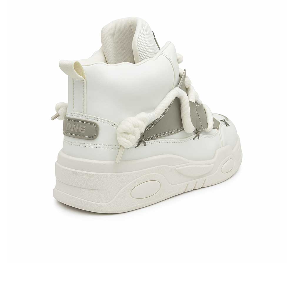 Trendy women sneakers with grey details - White1