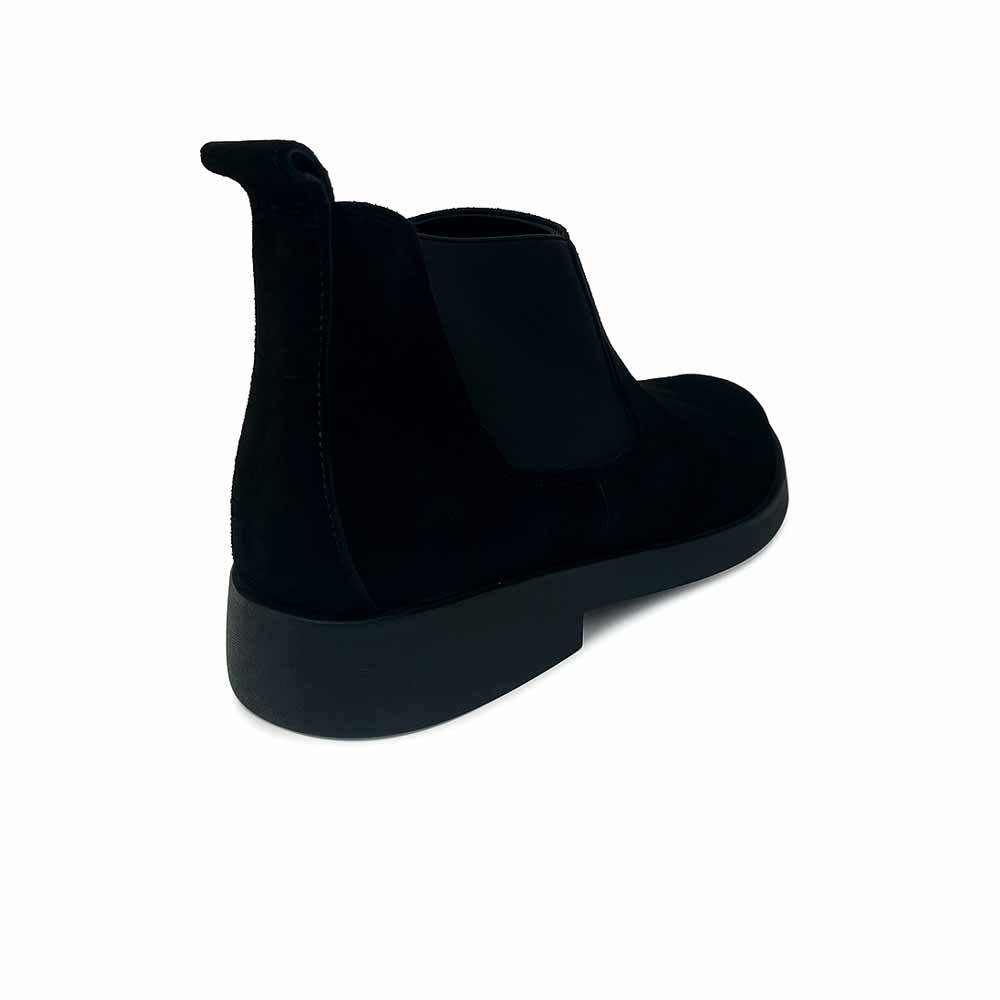 Chelsea-boot-for-men-Black-3