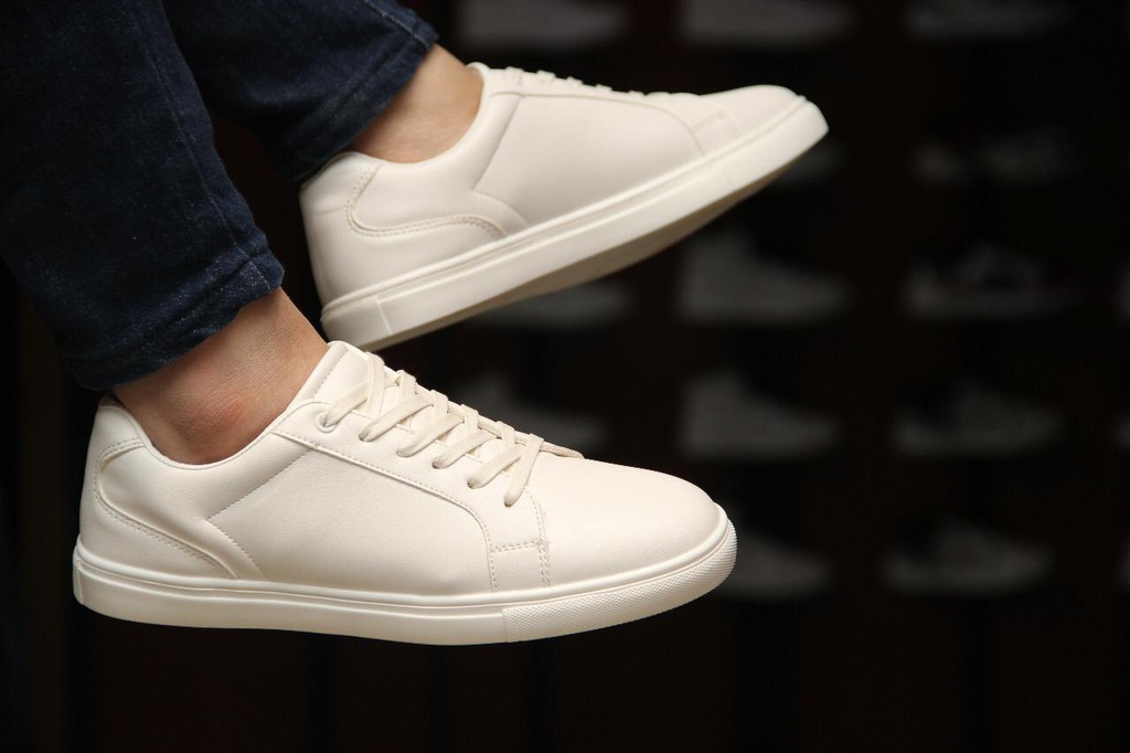 Men-sneakers-White-5