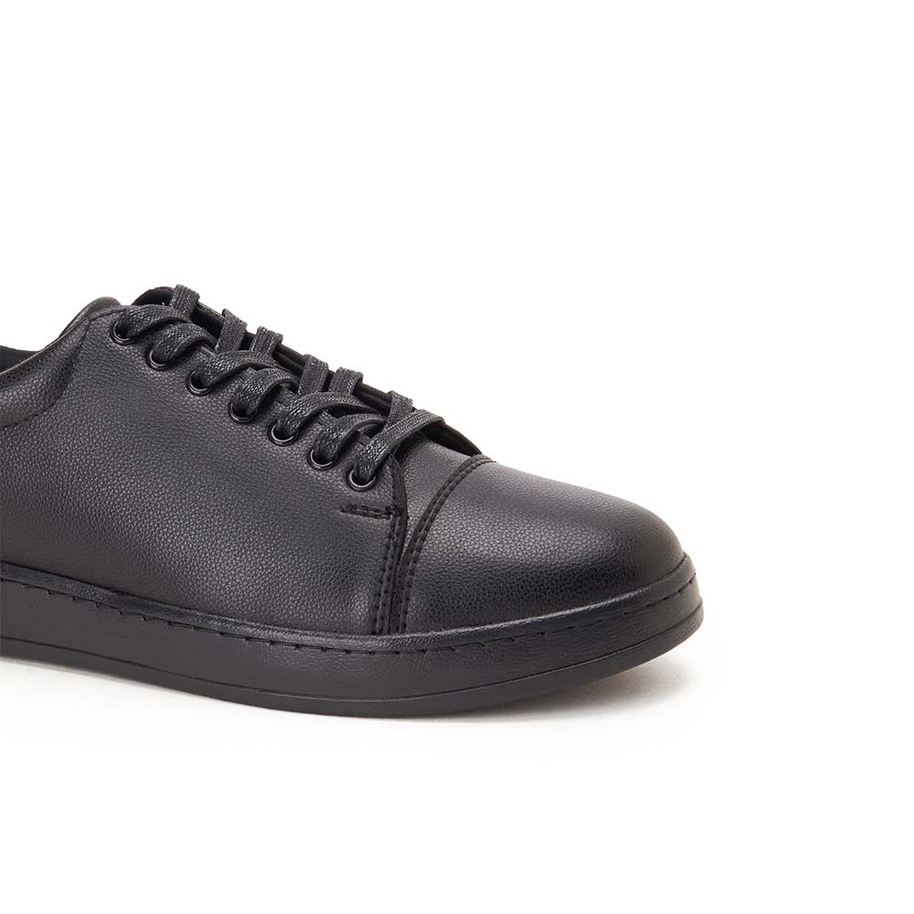 Basic-men-sneakers-Black-5